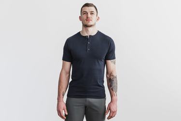 Nobull Lightweight Henley Men's T Shirts Navy | Australia (PU1352)